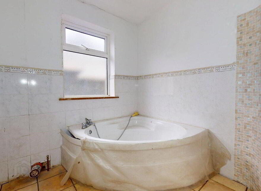 92 Knockaphunta Park, Castlebar, F23A586