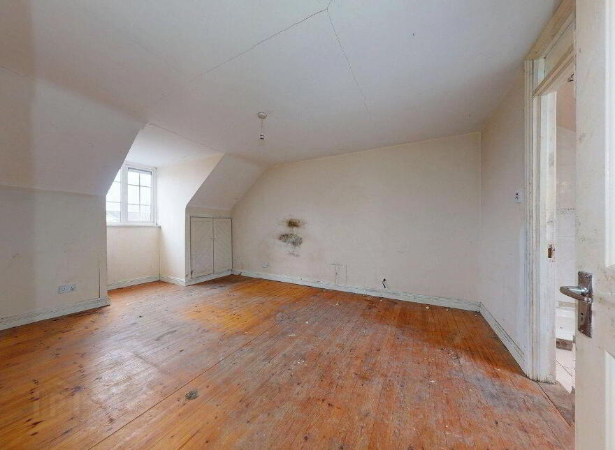 92 Knockaphunta Park, Castlebar, F23A586