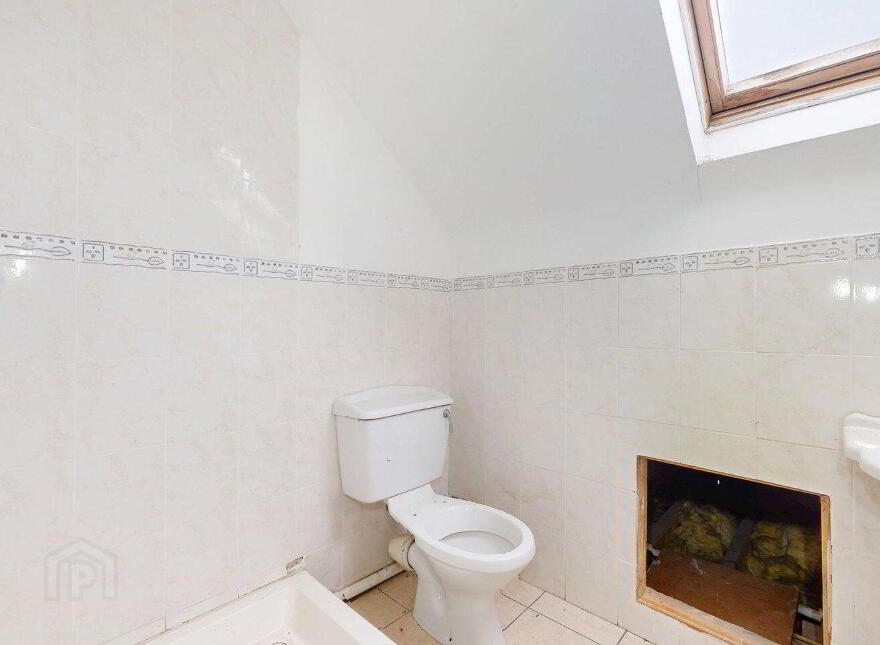 92 Knockaphunta Park, Castlebar, F23A586