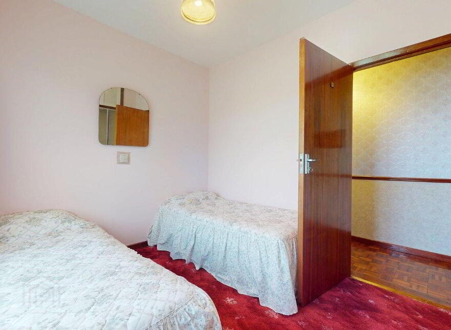 4 Bed Plus Granny Flat, "Lakeview", Derrylea, Cloonkeen, F23D767