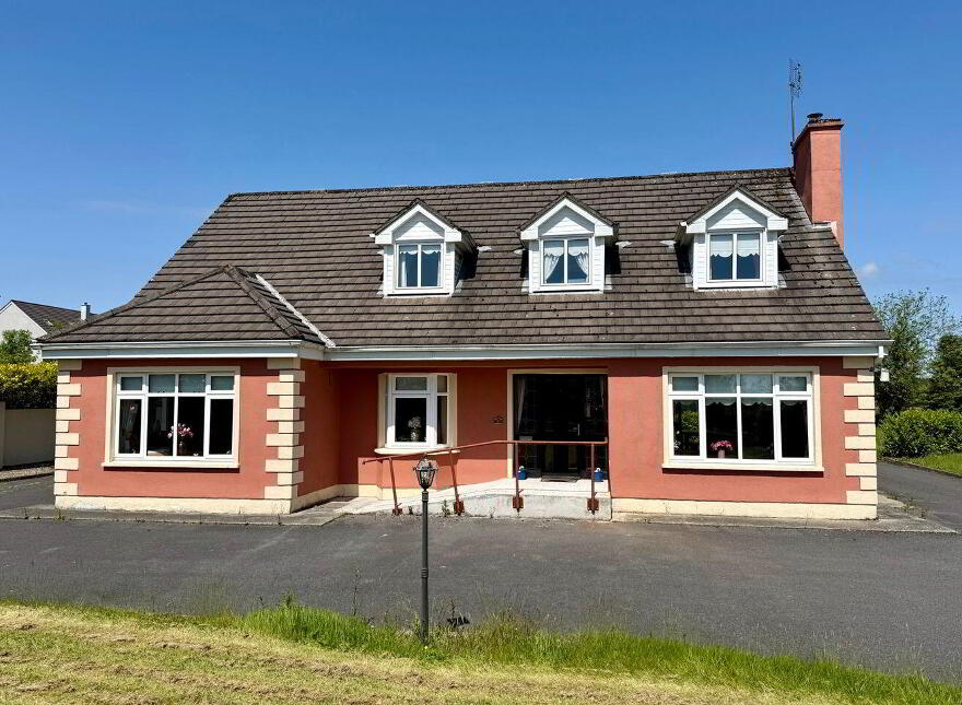 2 Frenchbrook, Sarnaught, Castlebar, F23X403