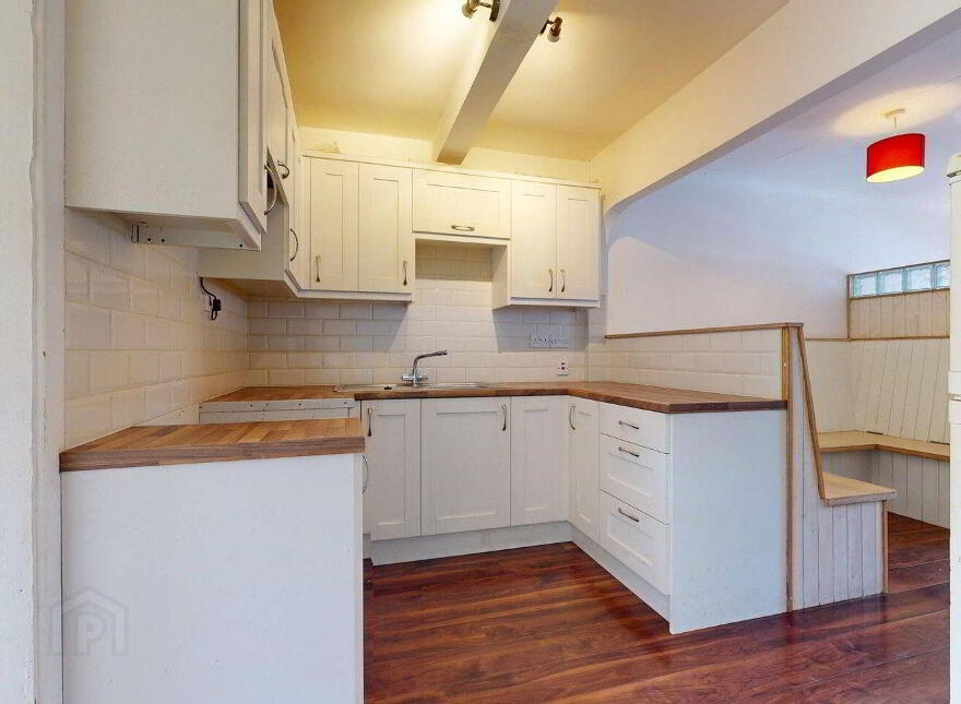 16 Newline, Castlebar, F23N960