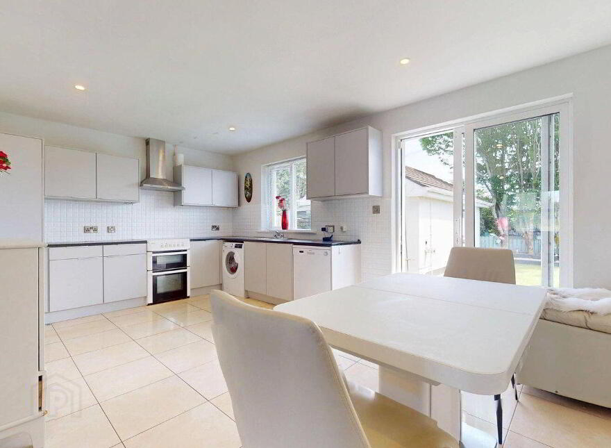 68 Victoria Place, Castlebar, F23CY95