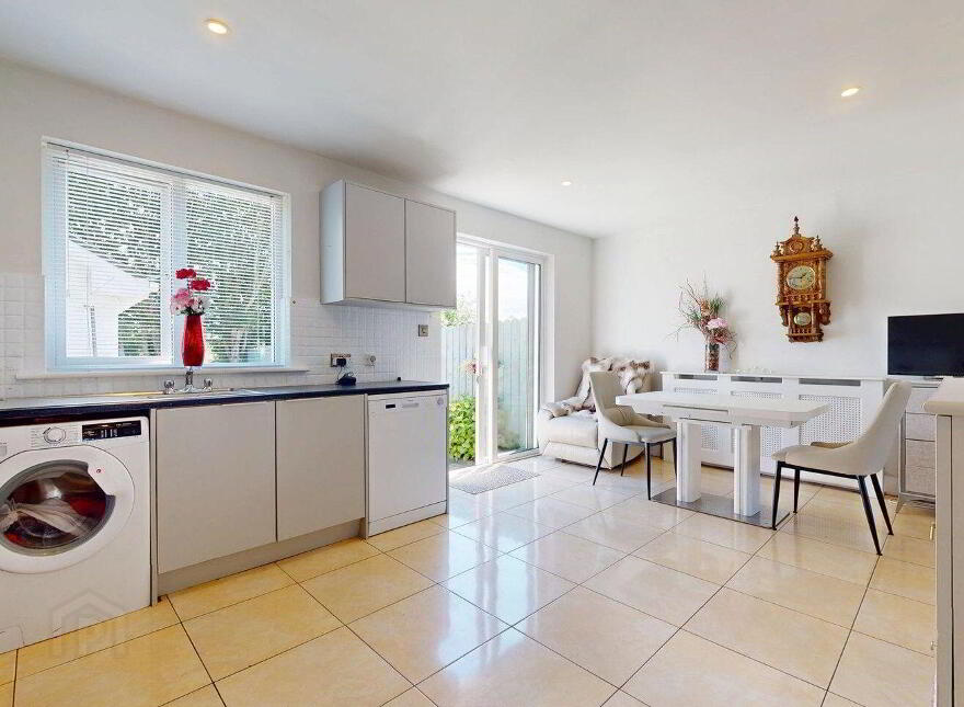 68 Victoria Place, Castlebar, F23CY95