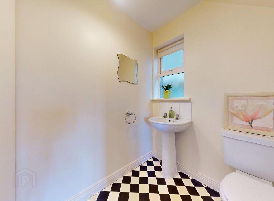 112 Manor Village, Westport Road, Castlebar, F23R598