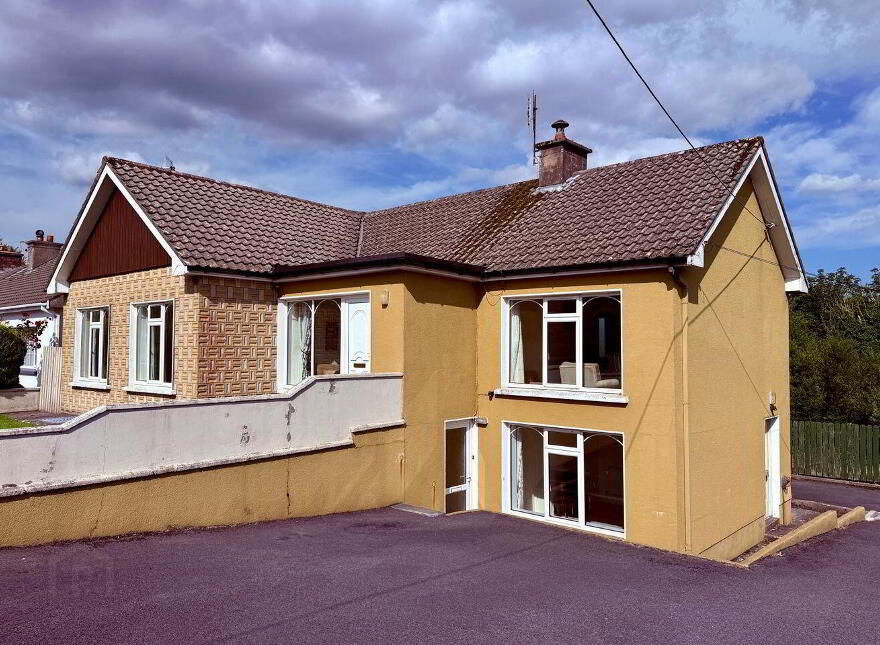 Site 86 House, Apartment And Curragh, Castlebar, F23D273