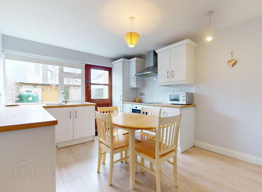 1 Lower Charles Street, Castlebar, F23EV77