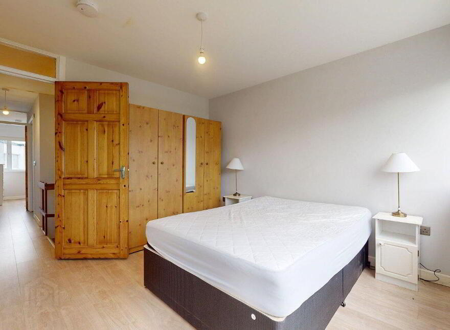 1 Lower Charles Street, Castlebar, F23EV77