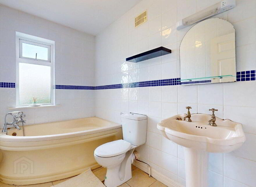 39 Manor Village, Westport Road, Castlebar, F23TD30