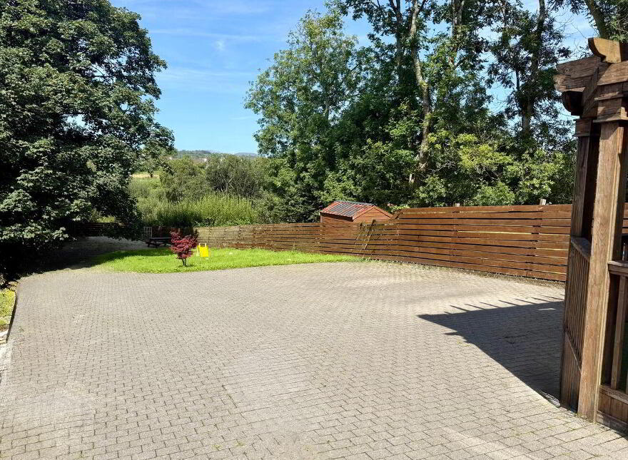 Fort House, Blackfort, Castlebar, F23PP27