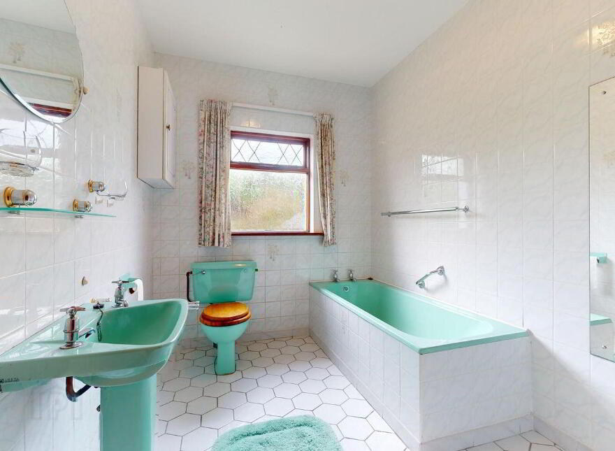Massbrook South, Bofeenaun, Bofeenaun, F26N2C0
