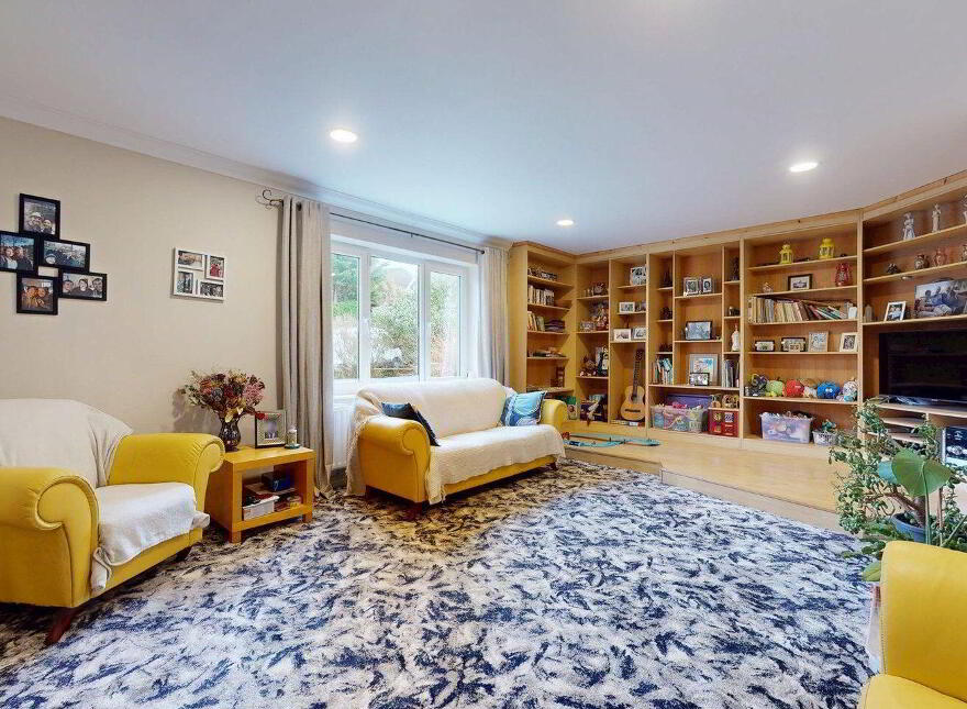 24 Garryduff Drive, Pound Road, Castlebar, F23V129