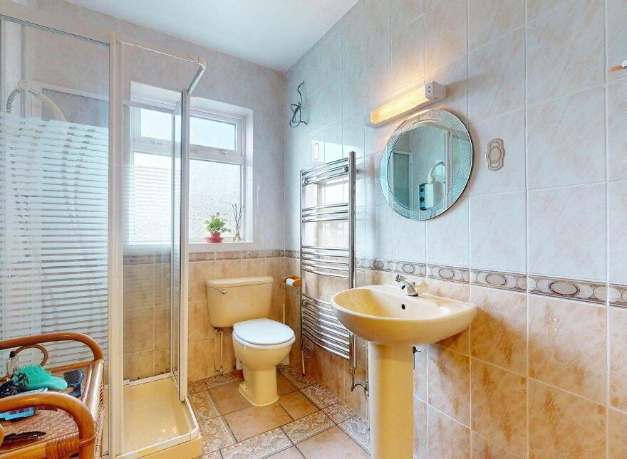 24 Garryduff Drive, Pound Road, Castlebar, F23V129