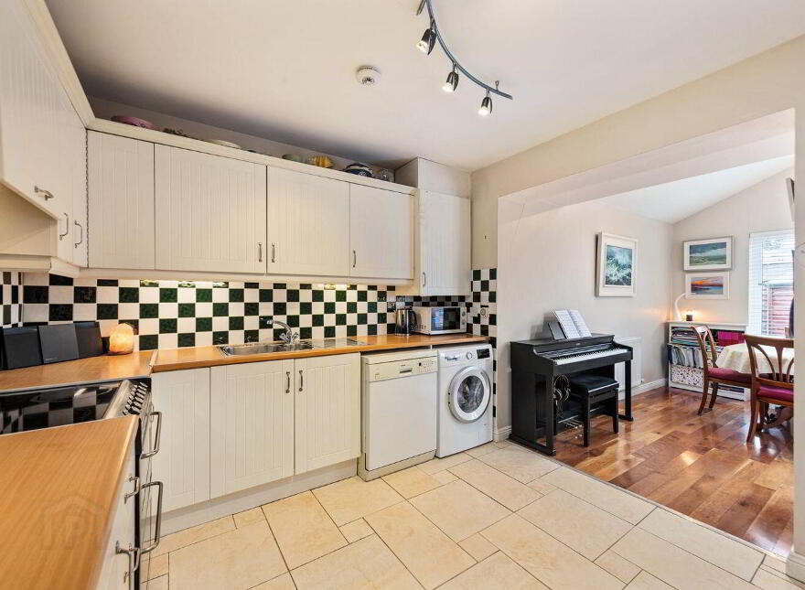 35 Priory Way, Whitehall Road, Terenure, Terenure, D12DK65