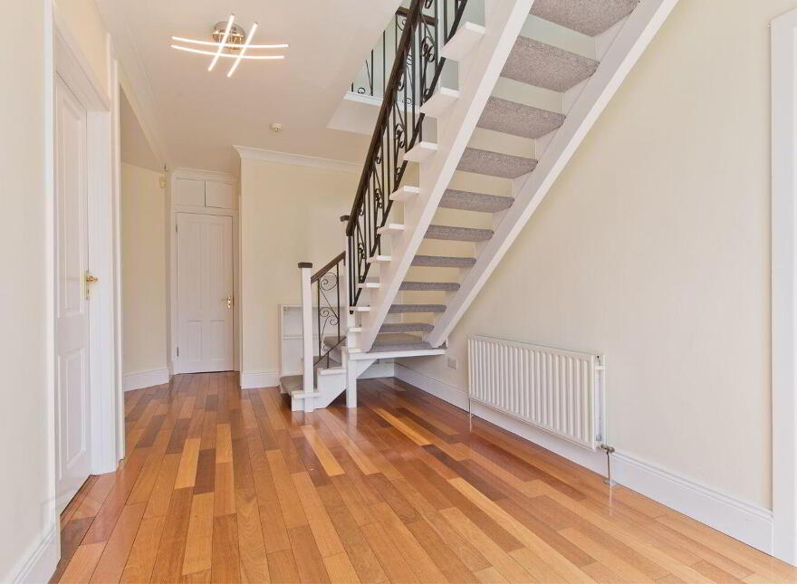 21 Hillside Park, Rathfarnham, Rathfarnham, D16T9X5