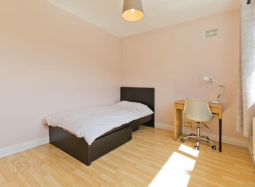 21 Hillside Park, Rathfarnham, Rathfarnham, D16T9X5