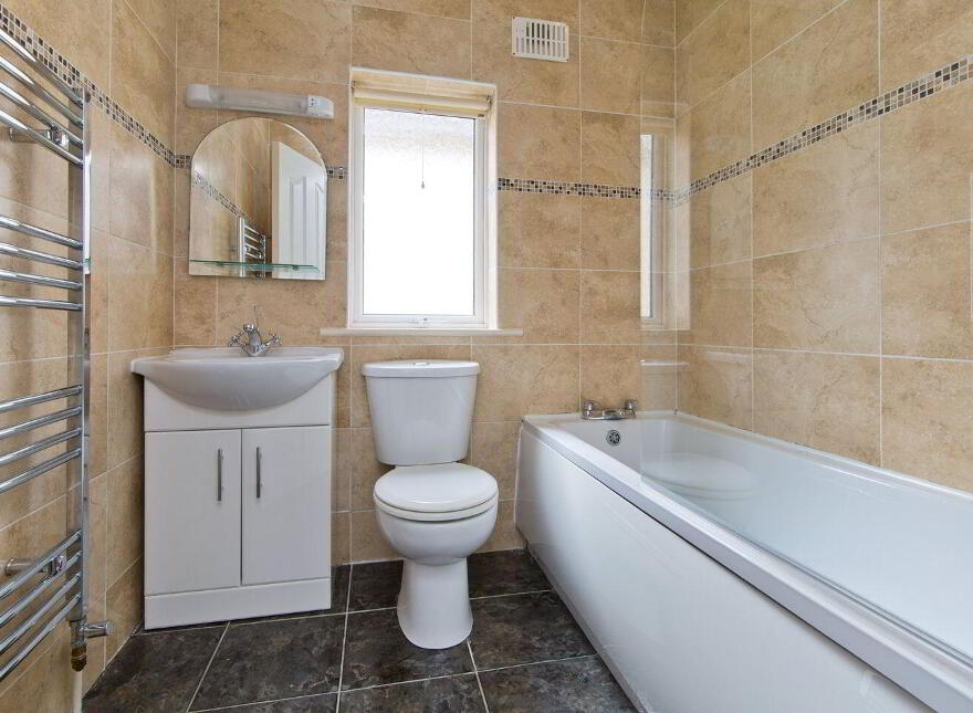 33 Wooddale Crescent, Ballycullen, Ballycullen, D24K8P7