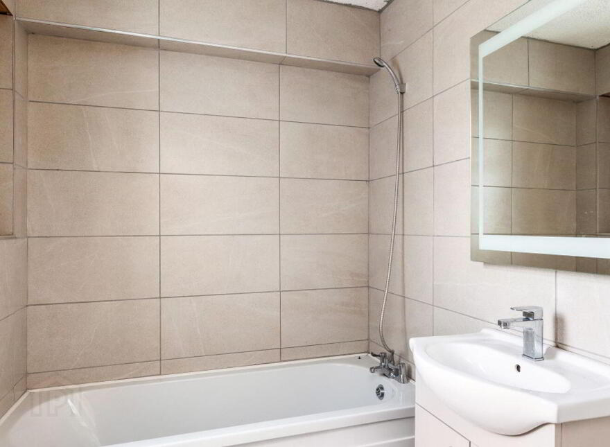 67 Tolka Road, Drumcondra, Drumcondra, D03XY44