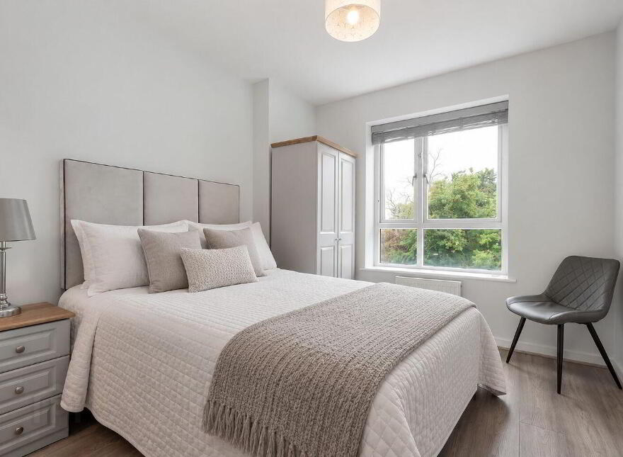 37 Temple Gardens, Northwood, Santry, Dublin 9, D09N8E2