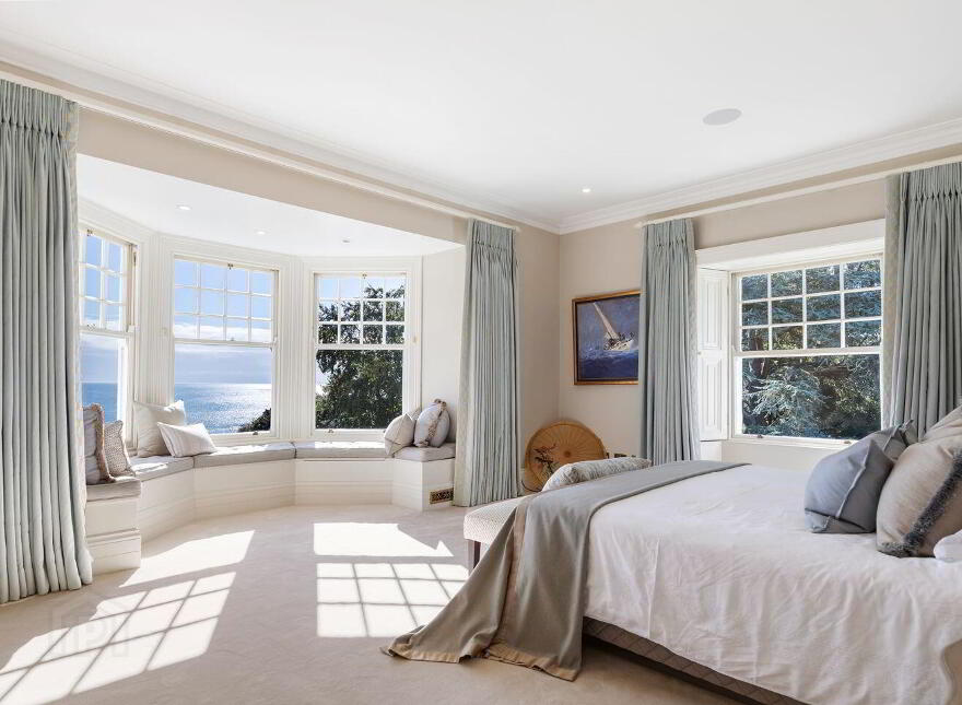 Kilmore, Kilmore Avenue, Killiney, A96F252
