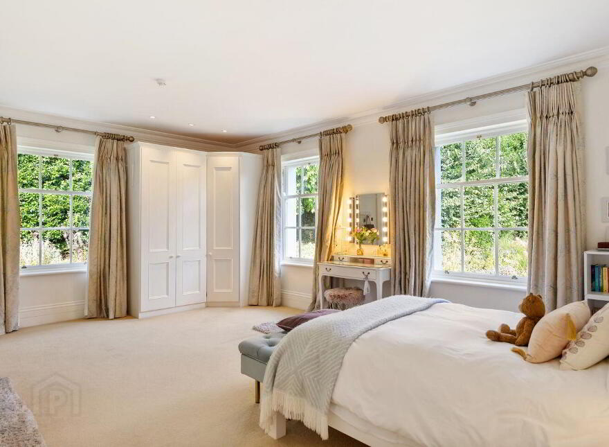 Kilmore, Kilmore Avenue, Killiney, A96F252