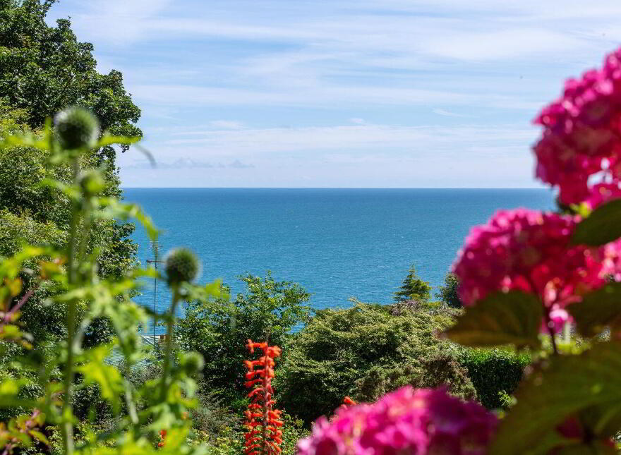 Kilmore, Kilmore Avenue, Killiney, A96F252