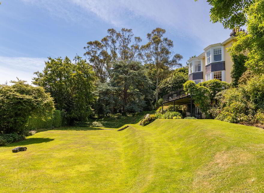 Kilmore, Kilmore Avenue, Killiney, A96F252
