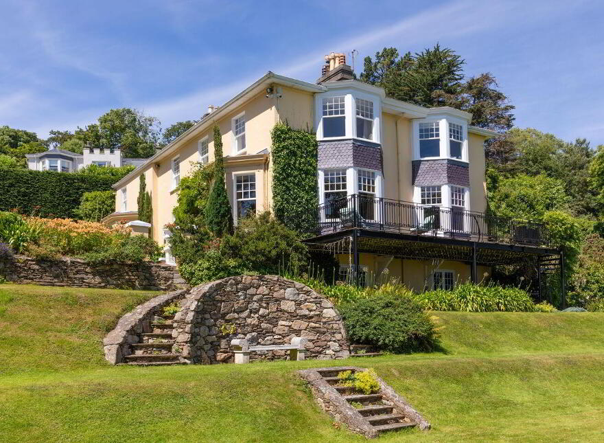 Kilmore, Kilmore Avenue, Killiney, A96F252