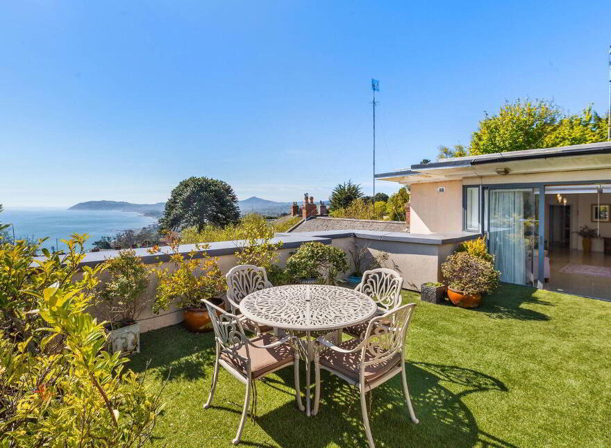 The Penthouse, No, 4 Killiney Hill Plaza, Killiney, A96XR62