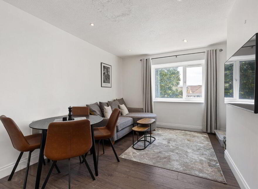 24 Killiney Court, Seafield Road, Killiney, A96YV22