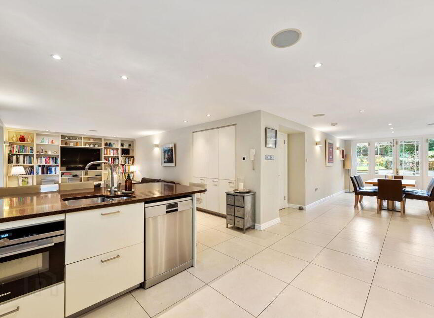 Rockmount, 29 Sorrento Road, Dalkey, A96XR28