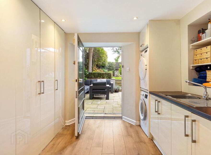 Rockmount, 29 Sorrento Road, Dalkey, A96XR28