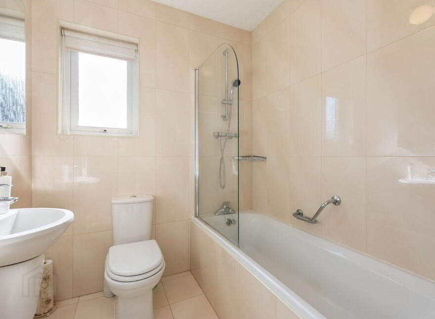 9 Cluny Park, Killiney, A96E093