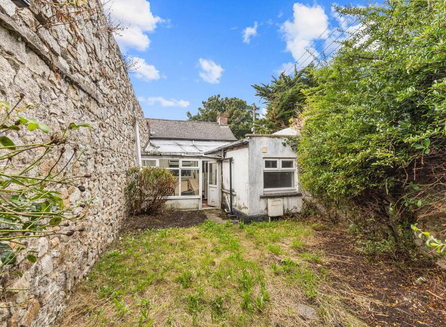 1 Stanley Villas, Mountain View Road, Killiney, A96Y1X5