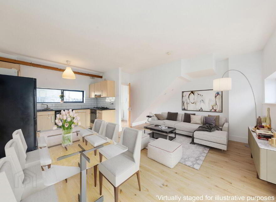 8 Castle Mews, Castle Street, Dalkey, A96HD21