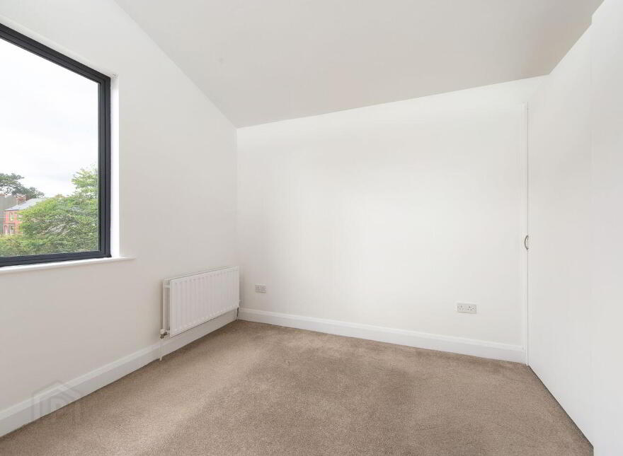 8 Castle Mews, Castle Street, Dalkey, A96HD21