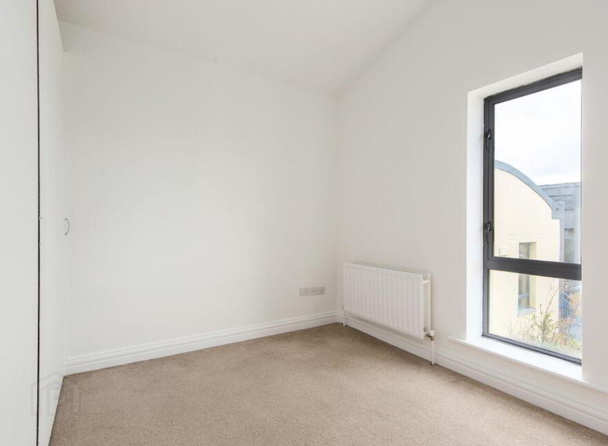 8 Castle Mews, Castle Street, Dalkey, A96HD21
