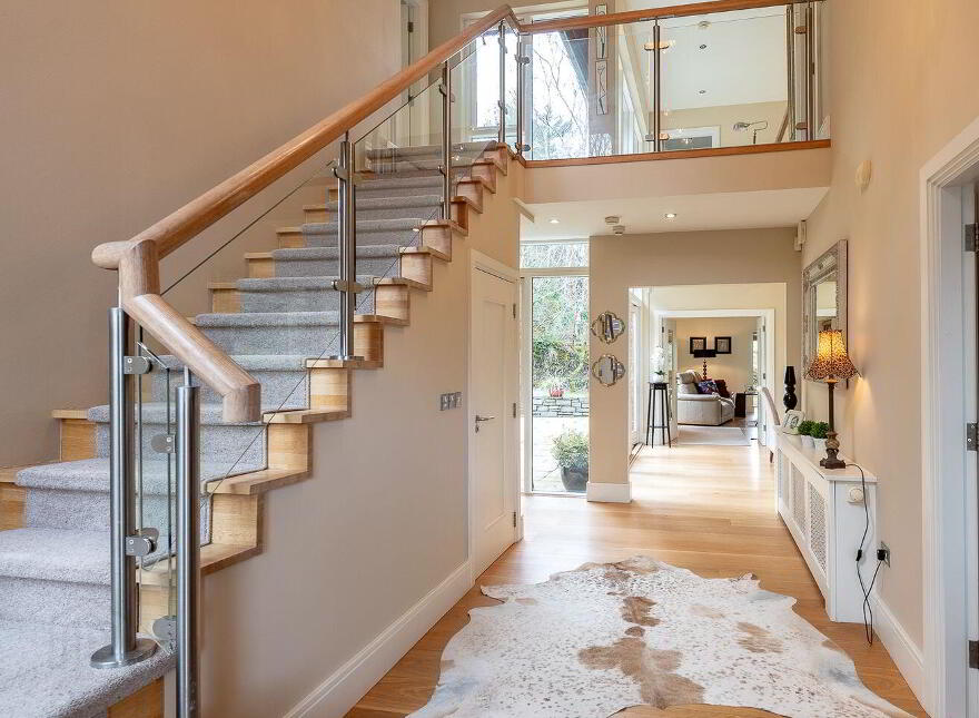 An Dún House, 6 Mountain View, Sheen Falls Country Club, Kenmare, V93XK85