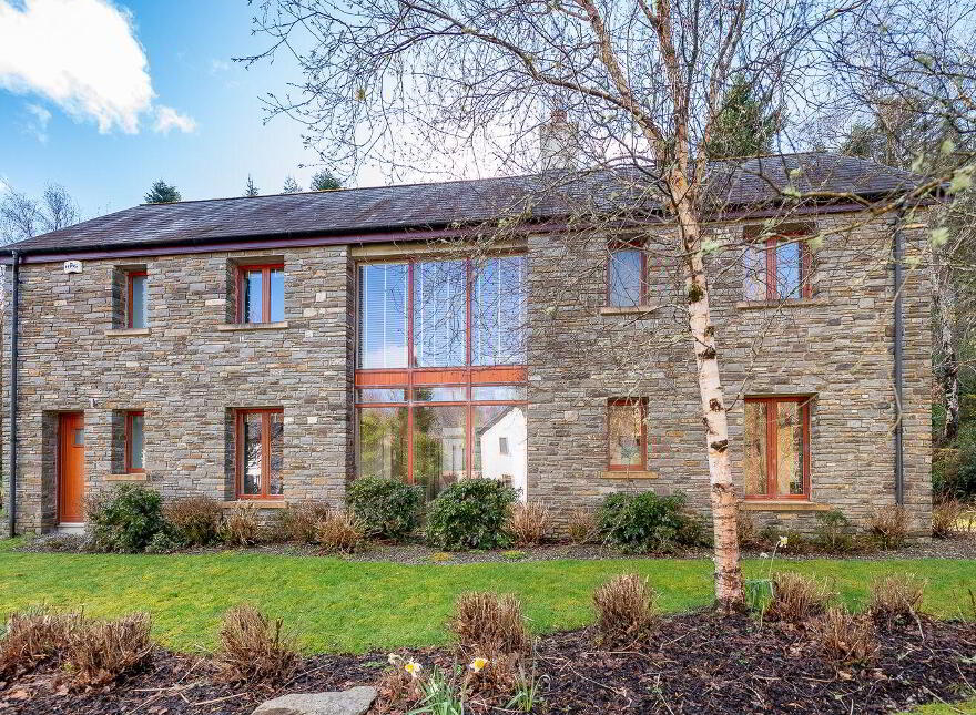 An Dún House, 6 Mountain View, Sheen Falls Country Club, Kenmare, V93XK85
