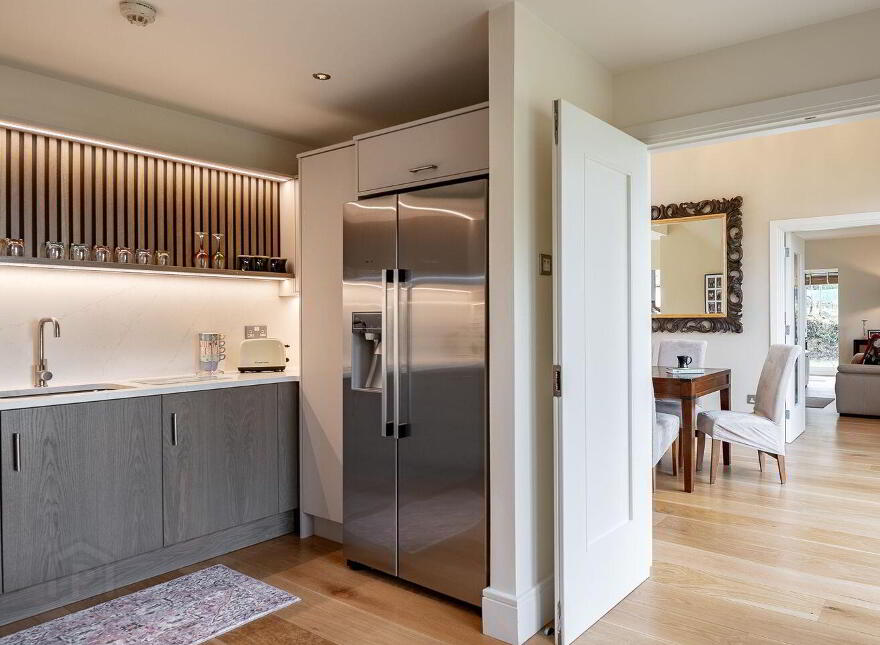 An Dún House, 6 Mountain View, Sheen Falls Country Club, Kenmare, V93XK85