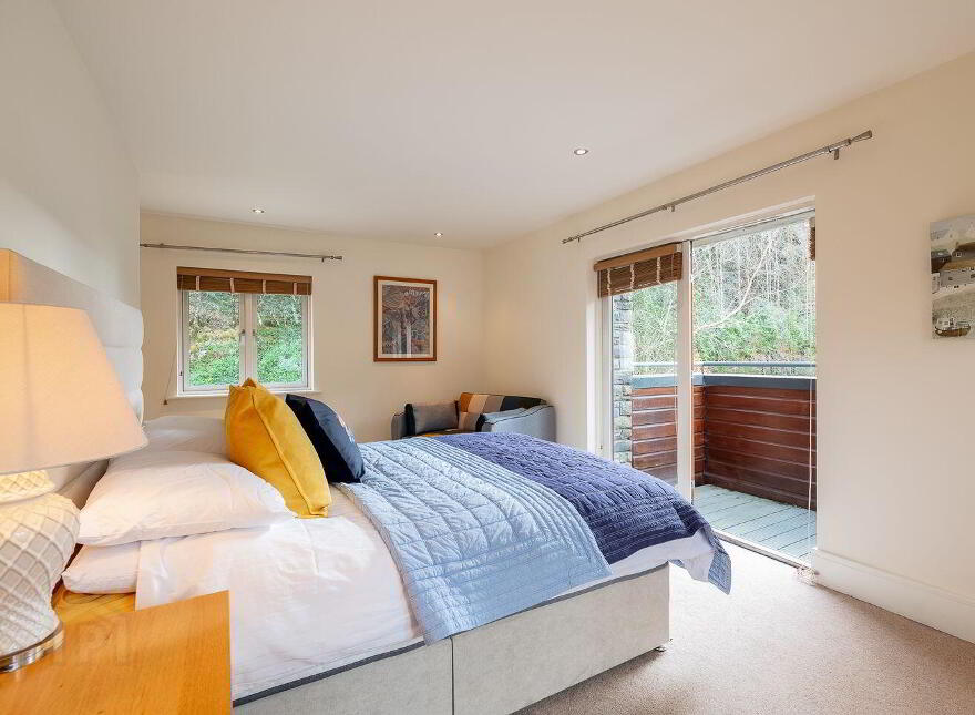 An Dún House, 6 Mountain View, Sheen Falls Country Club, Kenmare, V93XK85