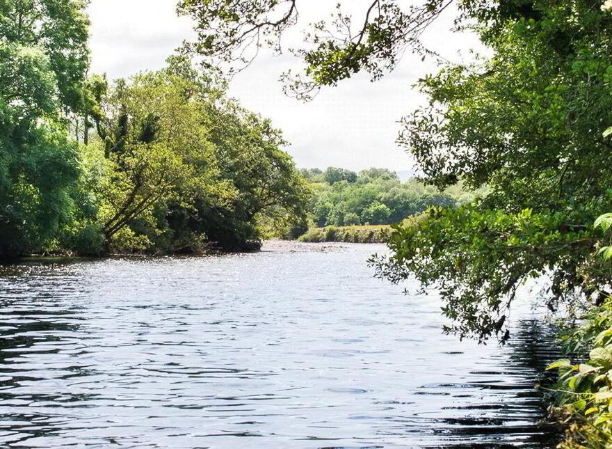 1 Cahir Lodges, Cahir, Tullig, V93W088