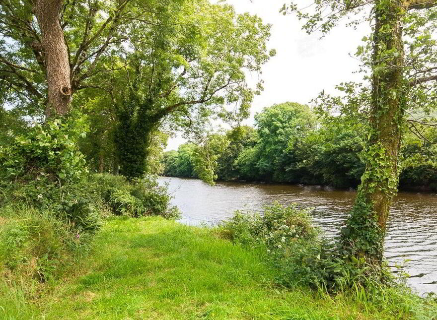 1 Cahir Lodges, Cahir, Tullig, V93W088
