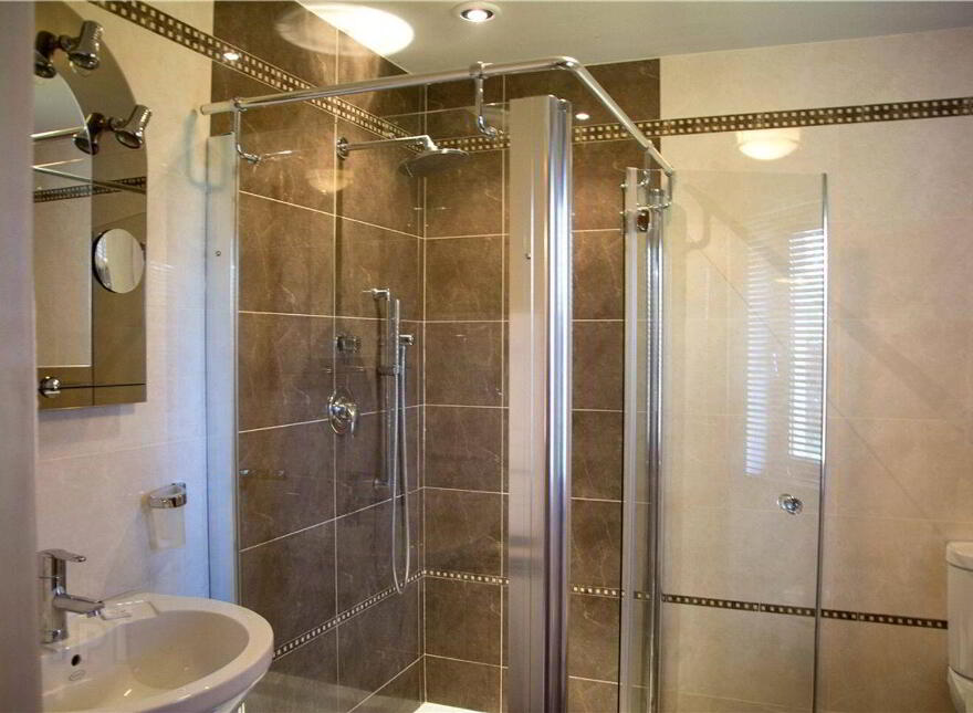 1 Cahir Lodges, Cahir, Tullig, V93W088