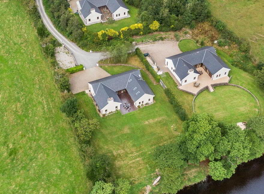 1 Cahir Lodges, Cahir, Tullig, V93W088