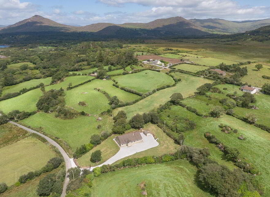 Clogherane, Lauragh Upper, Lauragh, V93Y681