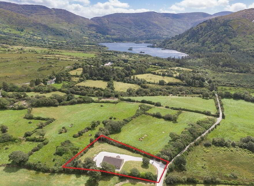 Clogherane, Lauragh Upper, Lauragh, V93Y681