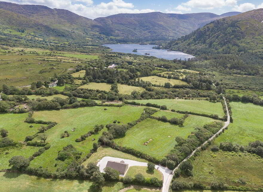 Clogherane, Lauragh Upper, Lauragh, V93Y681