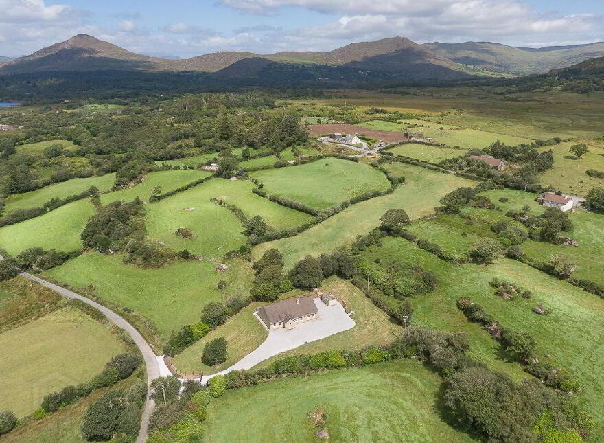 Clogherane, Lauragh Upper, Lauragh, V93Y681