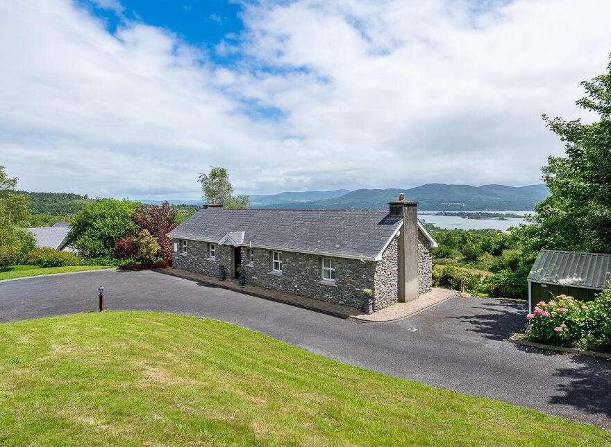 Cappanacush East, Templenoe, Templenoe, V93WC9A